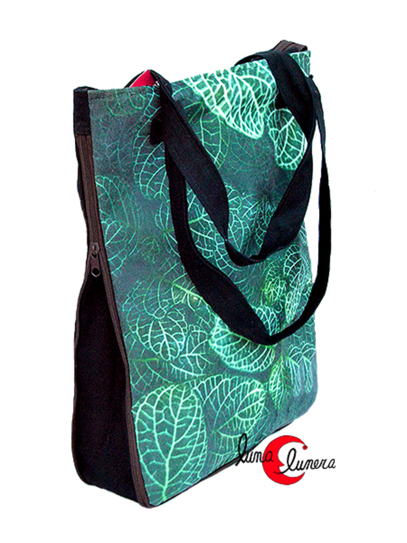 Bolso grande de tela y nylon impermeable con cremallera, marrón con flores  amarillas.