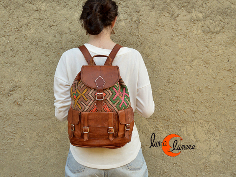 Mochila mediana kilim telas antiguas marroqui y piel