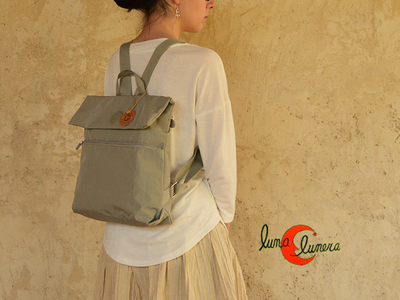 mochila impermeable cuadrada