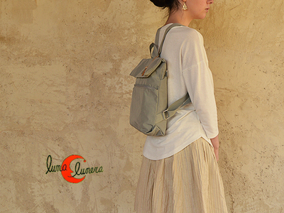 mochila impermeable cuadrada