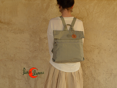 mochila impermeable cuadrada