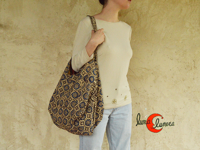 bolso de India de tela estampada de algodón doble asa tipo saco.