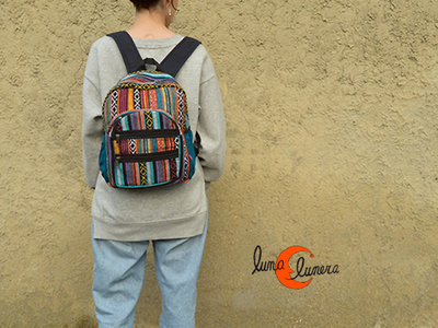 Mochila de tela de algodón con cremalleras