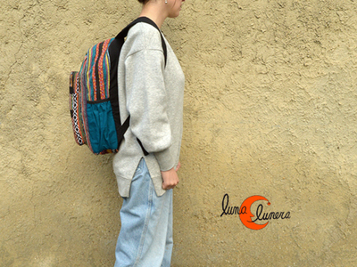 Mochila de tela de algodón con cremalleras