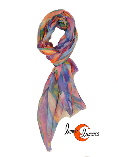 Fular de colores de algodón y seda.