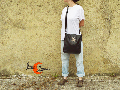 Bolso bandolera negro grande de piel de Marruecos