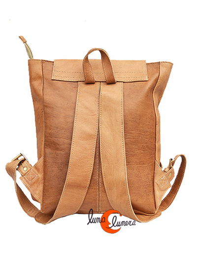 Mochila de piel cuadrada con cremallera