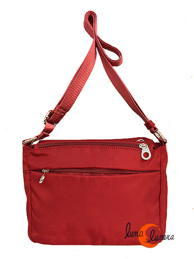 bolso impermeable de nylon con tres cremalleras