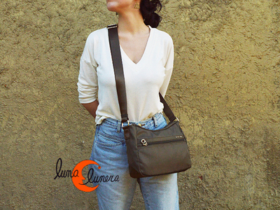 Bolso bandolera mediano impermeable de nylon