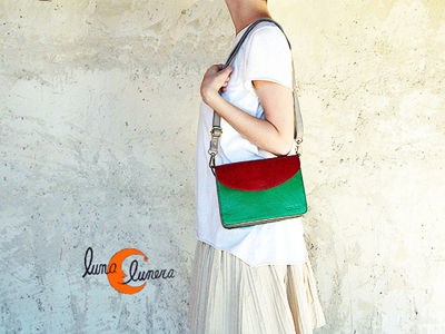 Esta imágen es para mostrar el modelo, los colores pueden no coincidir con el bolso que está en venta.