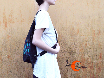 Mochila boslo de tela. Se enseña el modelo, los colores pueden no coincidir con la mochila en venta