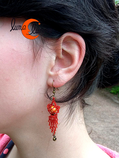 Esta foto enseña el  modelo y el tamaño, los colores pueden no coincidir con el producto que está en venta.