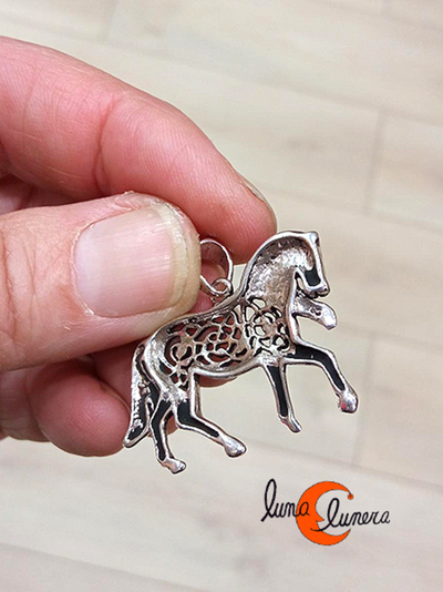 Colgante de plata caballo.