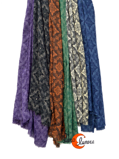 bufandas de tela para hombre o mujer de tela arrugada.