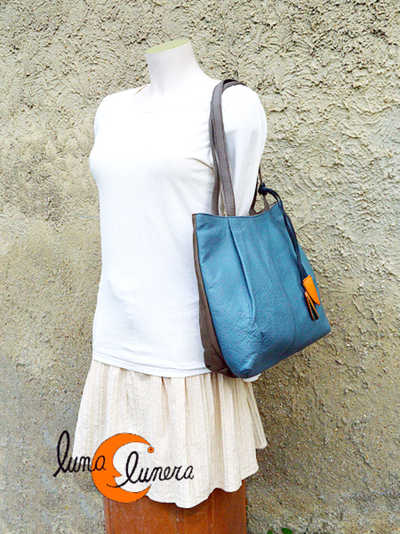 Se enseña el modelo y el tamaño, los colores pueden no coincidir con el bolso que está en venta.