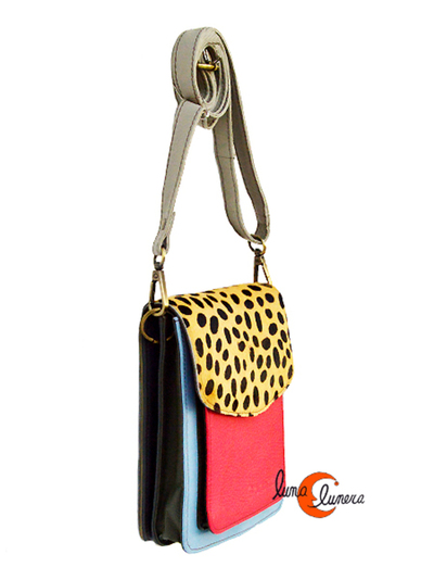 Esta foto enseña el modelo, los colores pueden no coincidir con el bolsos que está en venta.