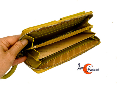 Esta fotografía enseña el modelo, los colores pueden no coincidir con la cartera que está en venta