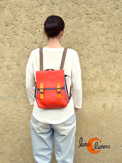 Esta imagen enseña el modelo y el tamaño, los colores pueden no coincidir con el bolso que está en venta.