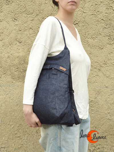 sta imagen enseña el modelo, los colores pueden no coincidir con la mochila que está en venta