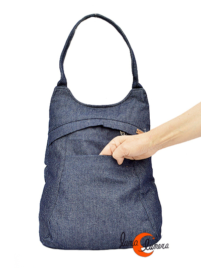 Esta imagen enseña el modelo, los colores pueden no coincidir con la mochila que está en venta.