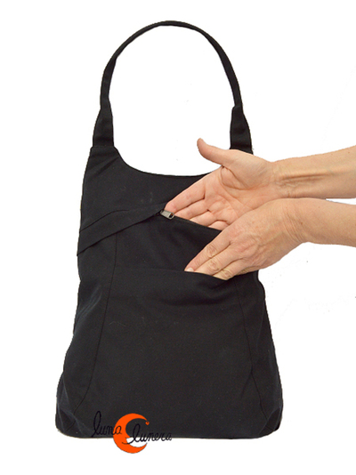 Esta imagen enseña el modelo, los colores pueden no coincidir con la mochila que está en venta