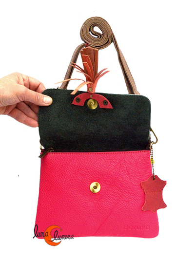 Esta imagen enseña el modelo y el tamaño, los colores pueden no coincidir con el bolso que está en venta.