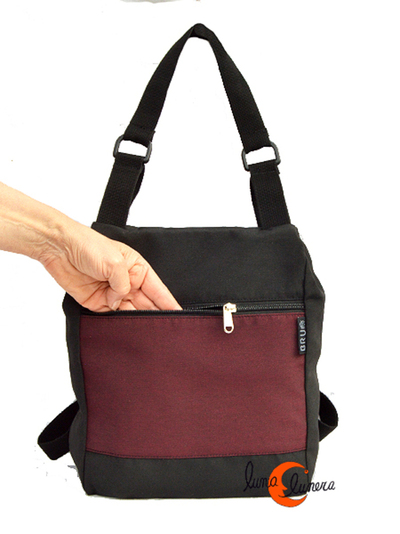 Esta imagen enseña el modelo, los colores pueden ser diferentes a la mochila que está en venta.