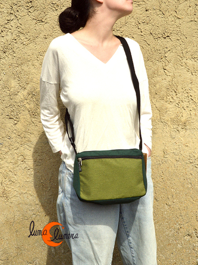 Esta imagen enseña el modelo, los colores pueden no coincidir con el bolso que está en venta.