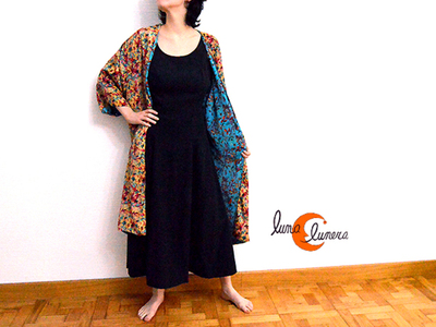 Kimono reversible de tela imitación seda