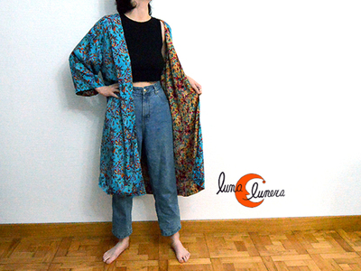 Kimono reversible de tela imitación seda