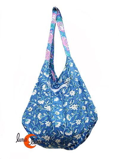 Bolso saco grande de tela de algodón.