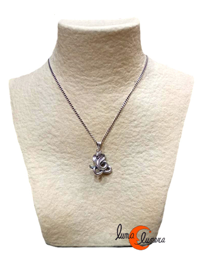 Colgante de plata serpiente
