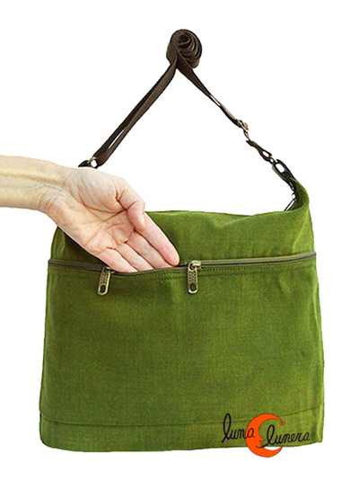 Esta imágen enseña el modelo, los colores pueden ser diferentes al bolso que está en venta