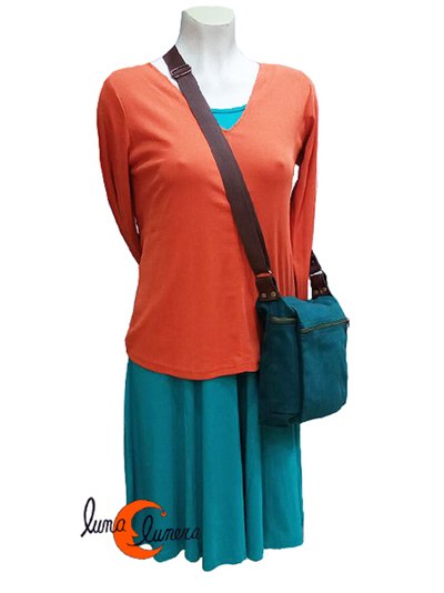Esta imagen enseña el modelo, los colores pueden ser diferentes al bolso que está en venta