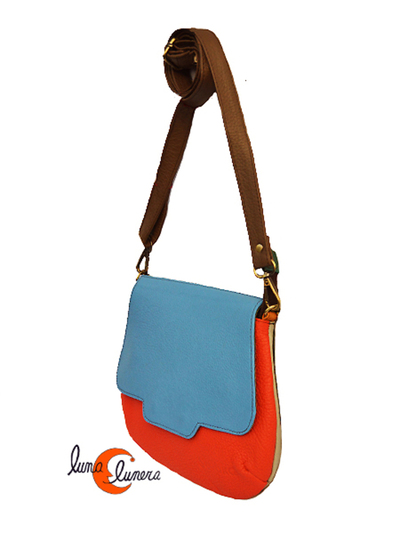 Esta imagen enseña el modelo, si tiene dudas de los colores del bolso qie está en venta, pregunte por wassap