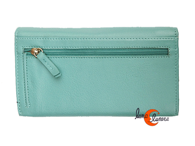 Esta imagen enseña el modelo, los colores pueden ser diferentes al monedero que está en venta