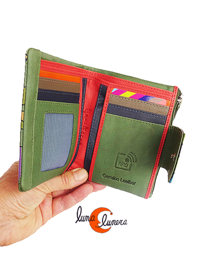 Esta imágen enseña el modelo, los colores pueden no ser los mismos de la cartera que está en venta
