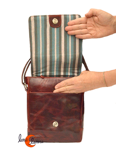 Esta imagen enseña el modelo, los colores pueden ser diferentes al bolso que está en venta