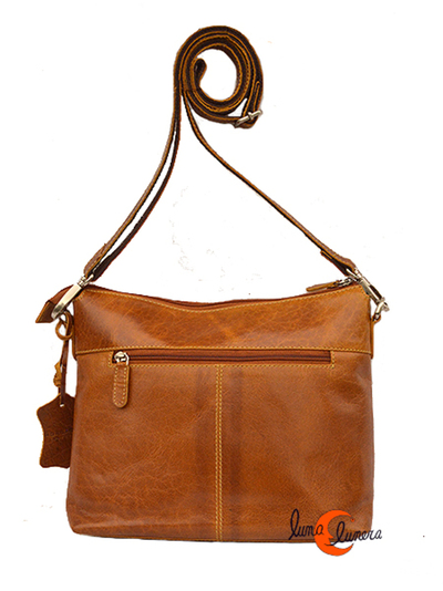 Esta imagen enseña el modelo, los colores pueden ser diferentes al bolso que está en venta