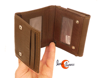 Esta foto enseña el modelo, loscolores pueden ser diferentes a la cartera que está en venta