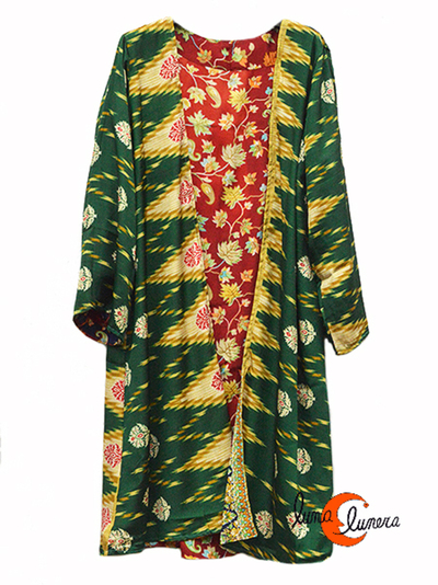 Kimono de seda reversible.