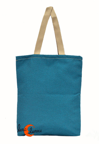 Esta imagen enseña el modelo, los colores pueden ser diferentes al bolso que está en venta.