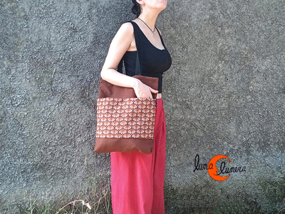 Esta imagen enseña el modelo, los colores pueden ser diferentes al bolso que está en venta.