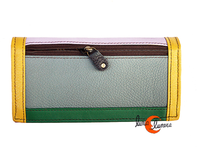 Carteras monederos de piel de colores Soruka. Cada una es de colores diferentes.