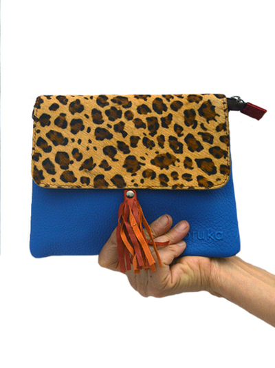 Esta imagen enseña el modelo y el tamaño, los colores pueden no coincidir con el bolso que está enventa