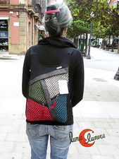 Ésta imagen enseña el tamaño y el modelo, los colores pueden no coincidir con el producto en venta.