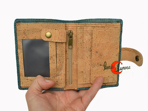 Catera vegada de corcho con monedero interior