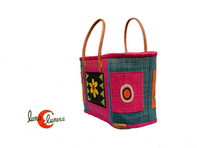 Capazo grande de colores con asas de cuero