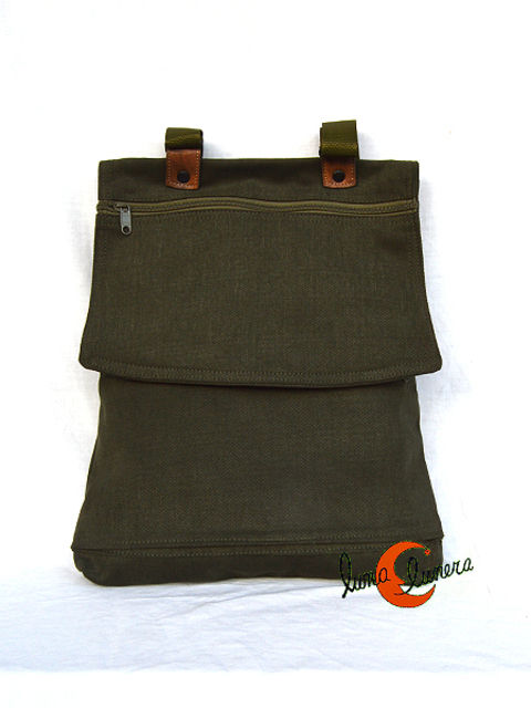 Mochila plana de tela artesanal