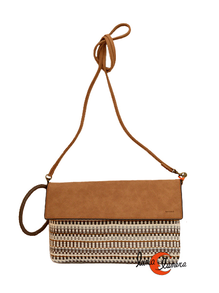 Bolso de mano o bandolera mediana con aro de color